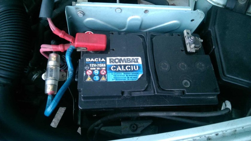 Аккумулятор Рено Логан 1.6