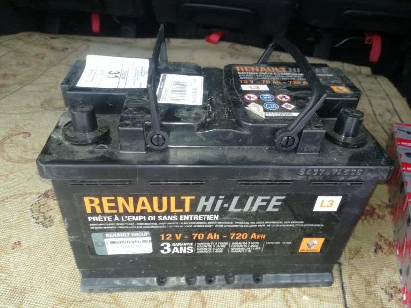 Рено Сценик 2 аккумулятор
