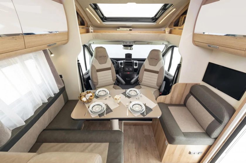 Прицеп автодом