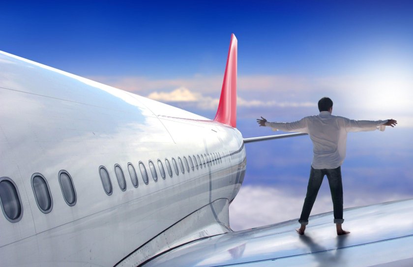 Люди в самолете