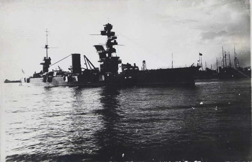 Линейный корабль Марат