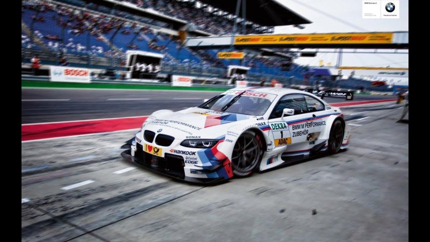 BMW m4 DTM no.10