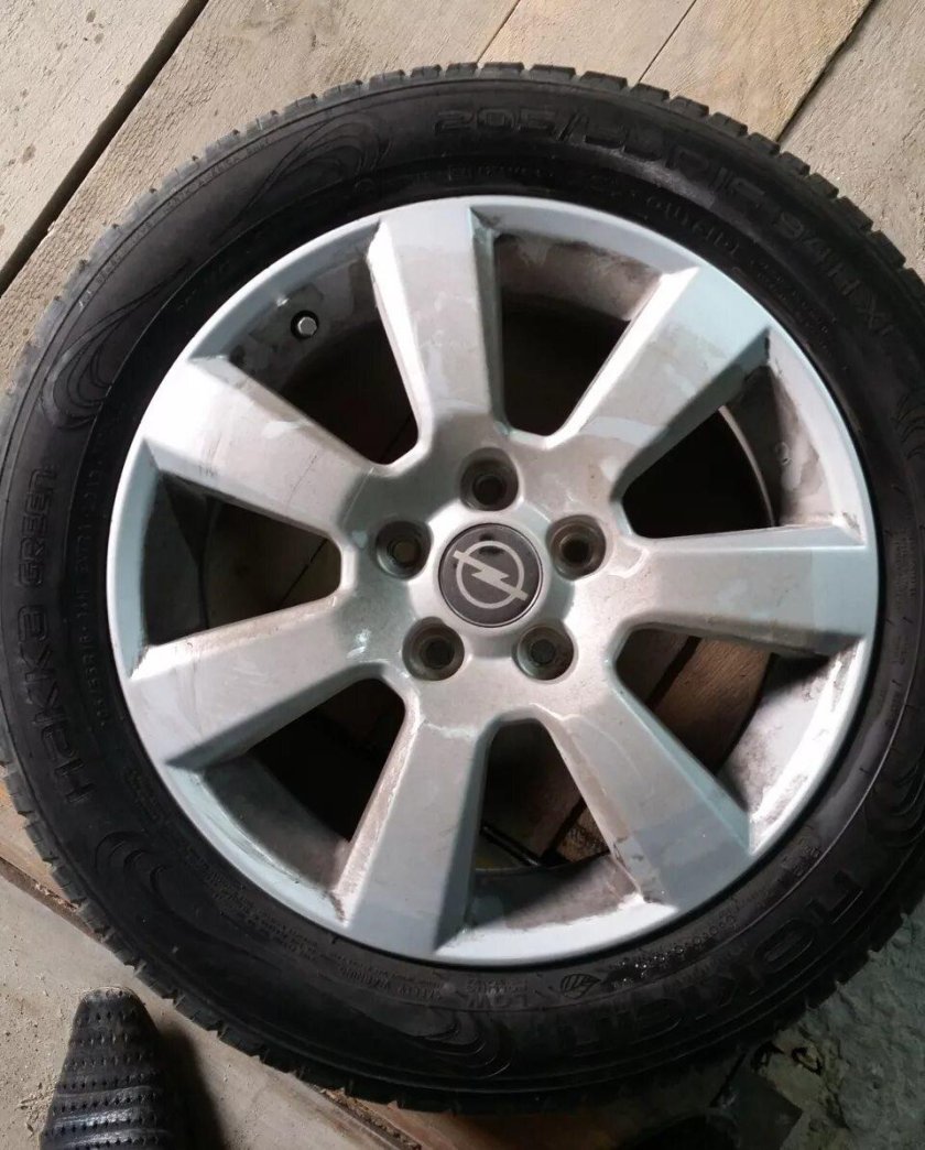 Диск Опель Зафира r16