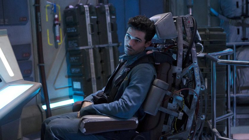 Стивен Стрейт пространство