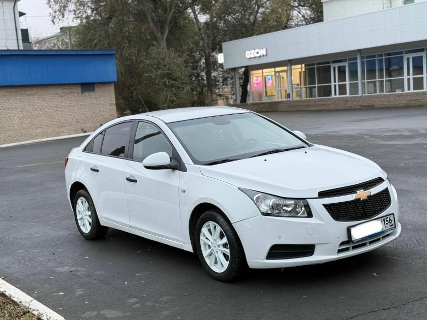 Chevrolet cruze 2012