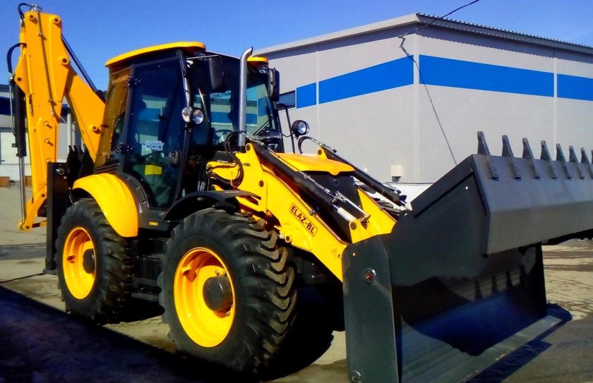 Экскаватор-погрузчик Elaz-BL 880