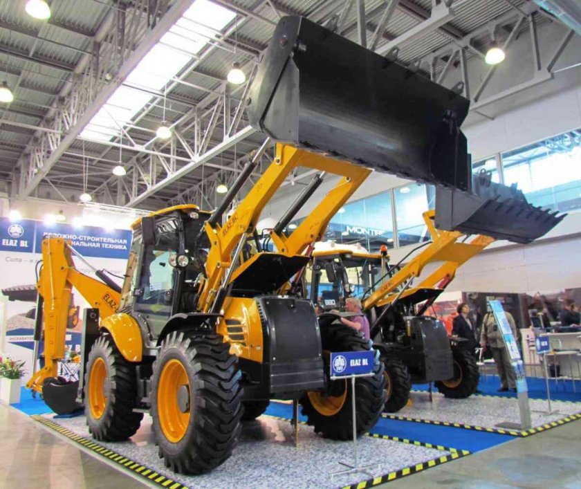 ЕЛАЗ экскаватор погрузчик