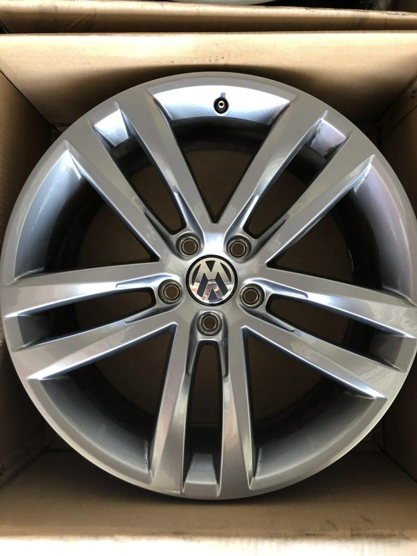Диски VW Salvador r18