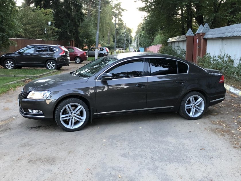 Passat b7 r17