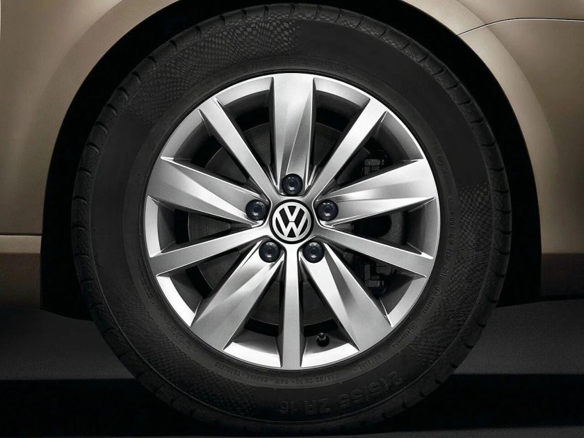 Оригинальные диски VW Passat b7
