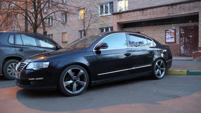 VW Passat b6 диски r18