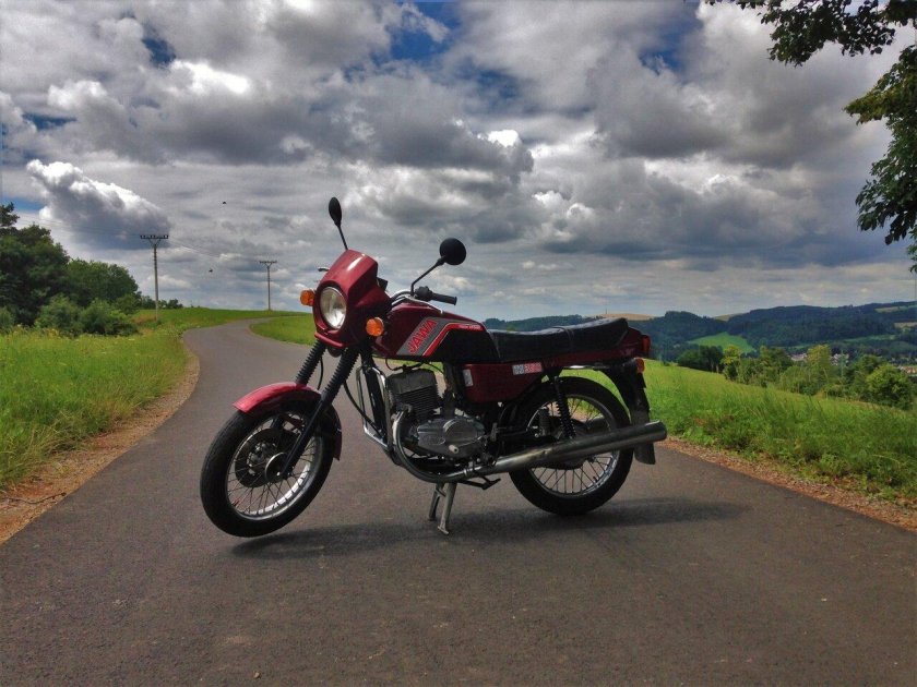 Мотоцикл ява 350