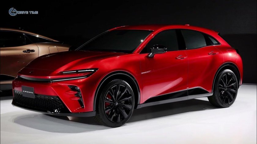 Toyota Crown Sport 2023