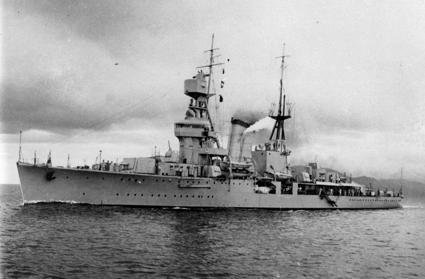 Китайский крейсер нин-Хай