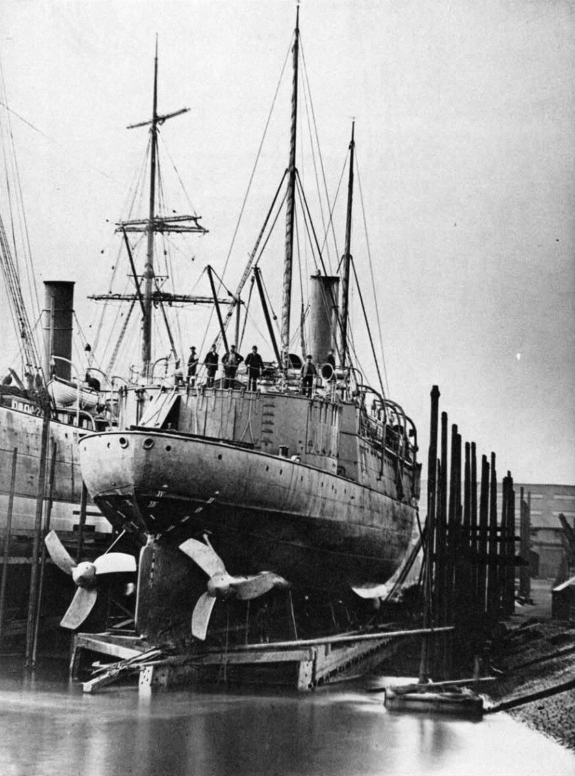 Китайский крейсер Чаоюн