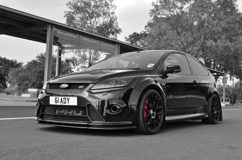 Ford Focus 2 RS черный