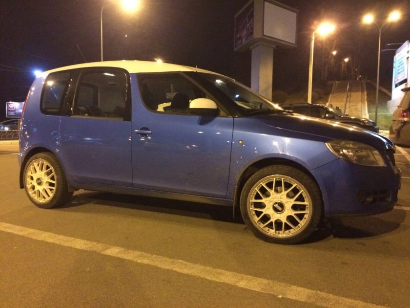 Skoda Roomster r17