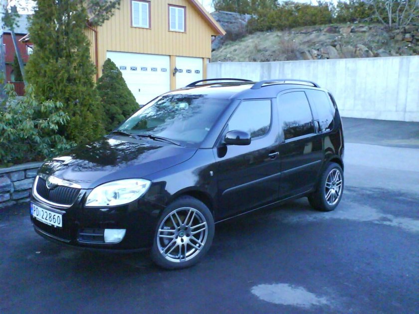 Шкода Румстер на r17