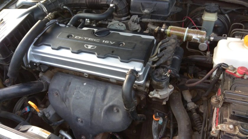 Daewoo Leganza 2.2 2000 аккумулятор