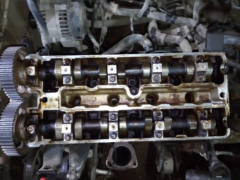 Daewoo Leganza 2.0 поршня