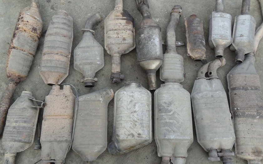 Катализатор е5 4377436 ISF 2.8