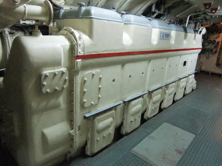 Дизель 37д судовой