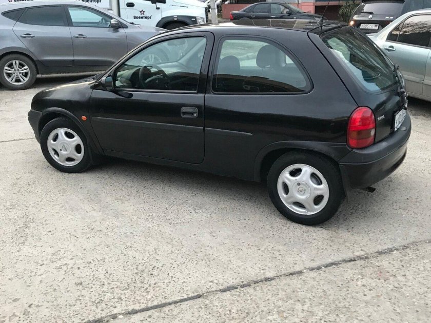 Опель корса 1998