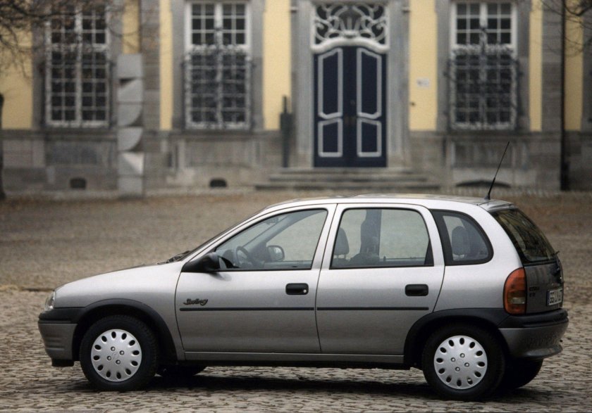 Opel Corsa b 1993