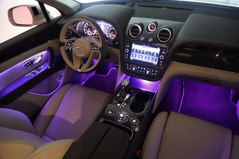 Bentley Bentayga 2020 Interior