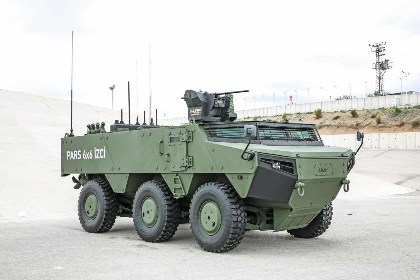 Турецкий БТР FNSS pars 8x8