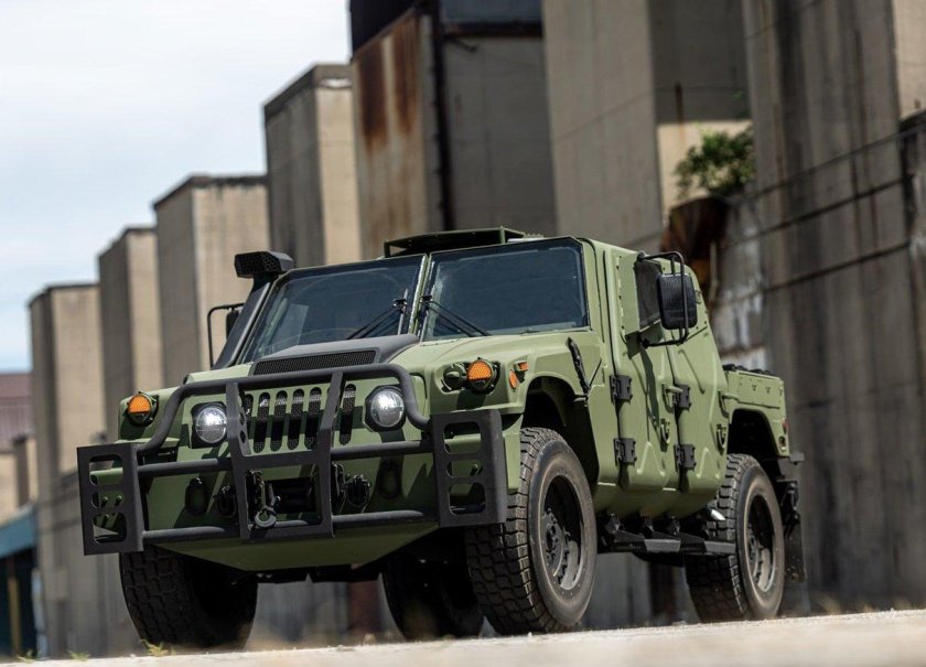 Am General Humvee NXT 360