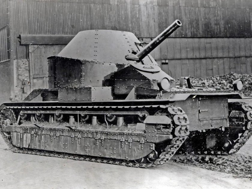 Танк Виккерс МК 1