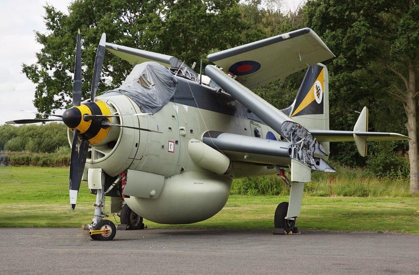 Противолодочный самолет Ганнет