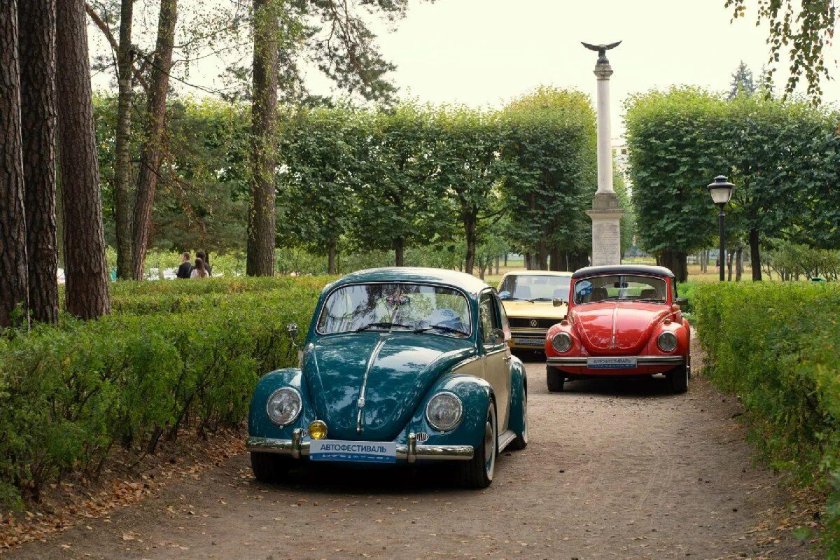 Усадьба Архангельское выставка автомобилей