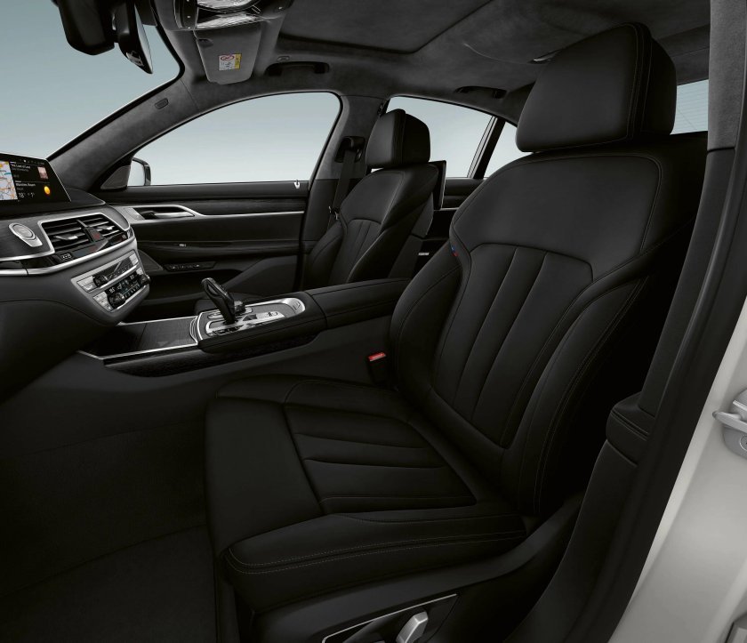 BMW 7 g11 Interior