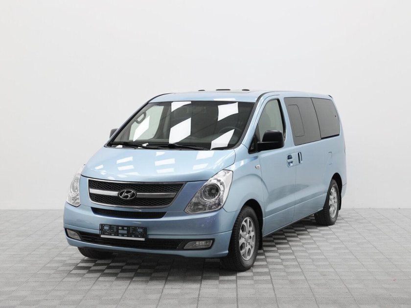 Hyundai grand starex 2011