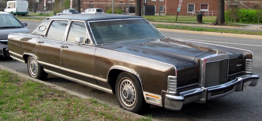 Lincoln Continental 2011