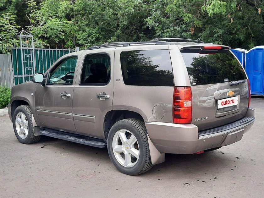Chevrolet tahoe iii