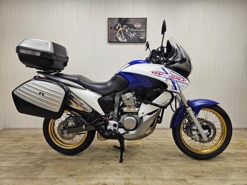 Honda Transalp xl700va
