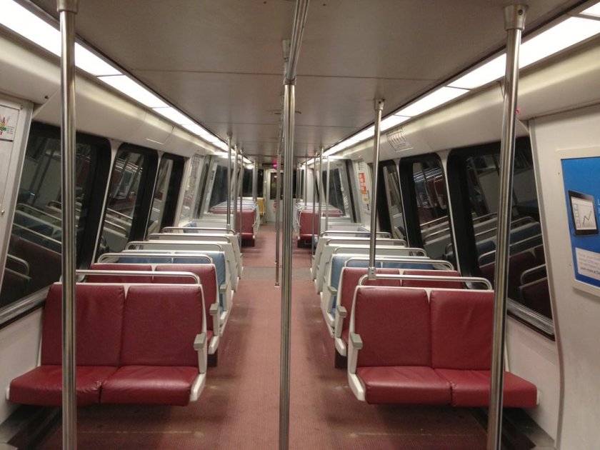 Вагоны метро разных стран