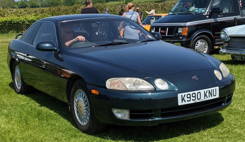 Toyota Soarer z30