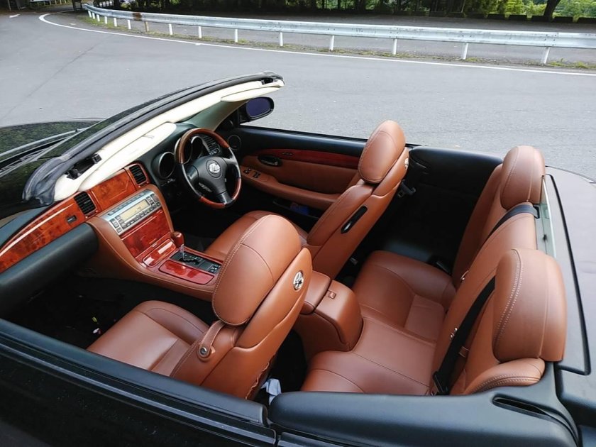 Lexus sc430 салон