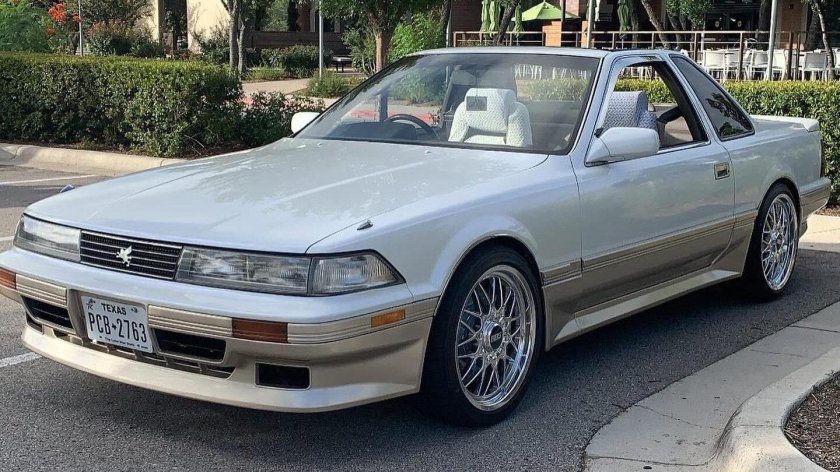 Toyota Soarer 2000