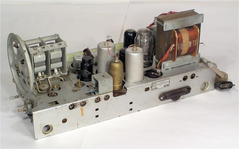 Латвия 137м ламповый радиоприемник