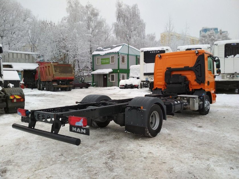 Шасси грузовика