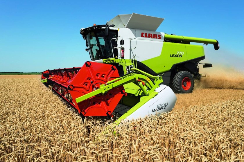 Зерноуборочный комбайн Лексион 770