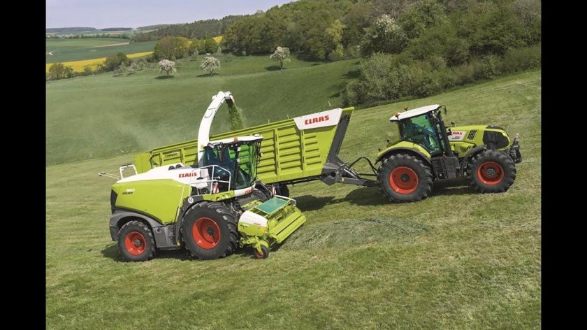 Трактор CLAAS