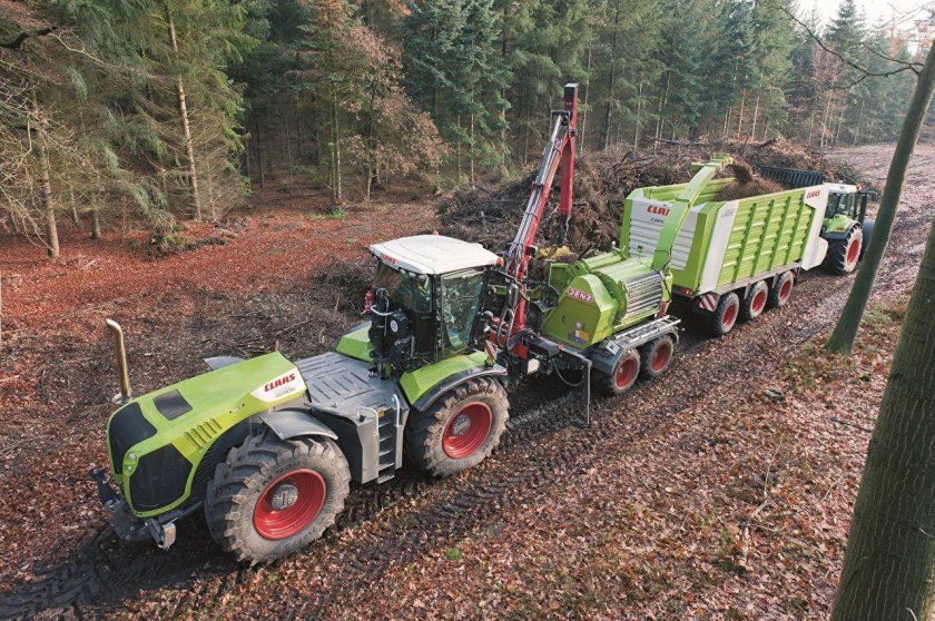 Трактор CLAAS Xerion 4000
