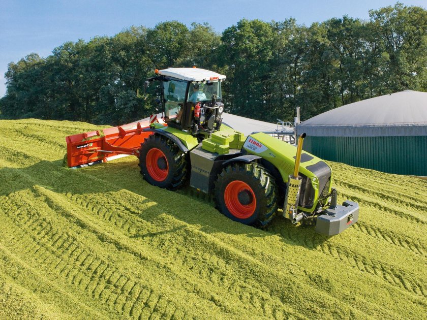 CLAAS Xerion 5000 Trac