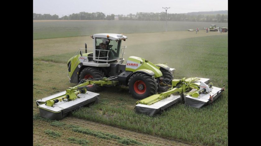 Самоходная косилка CLAAS